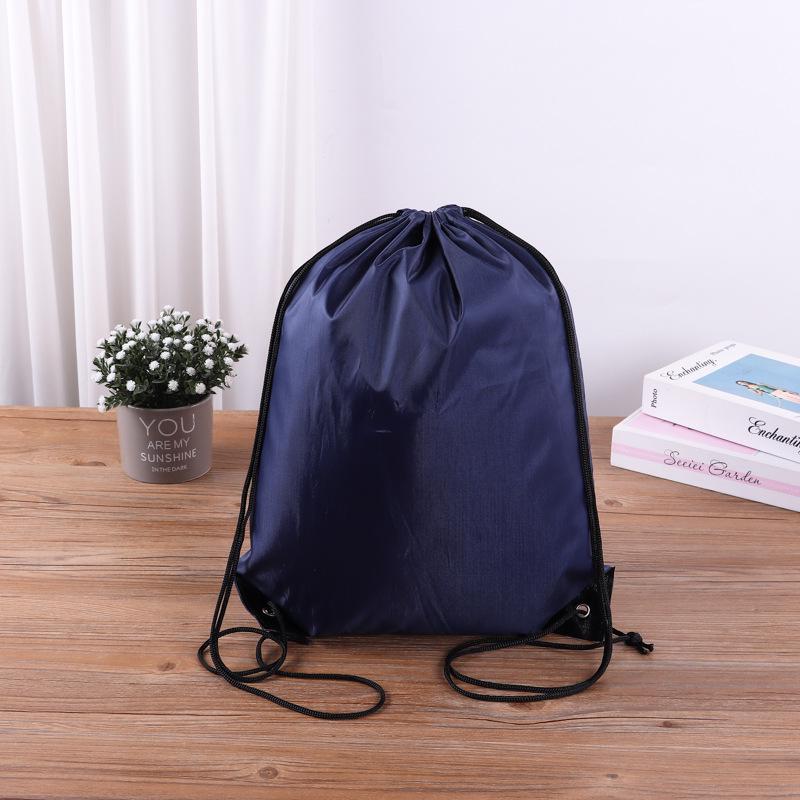 Benutzerdefinierter Nylon-Kordelzugbeutel - Polyester-Reiseaufbewahrung für den Außenbereich