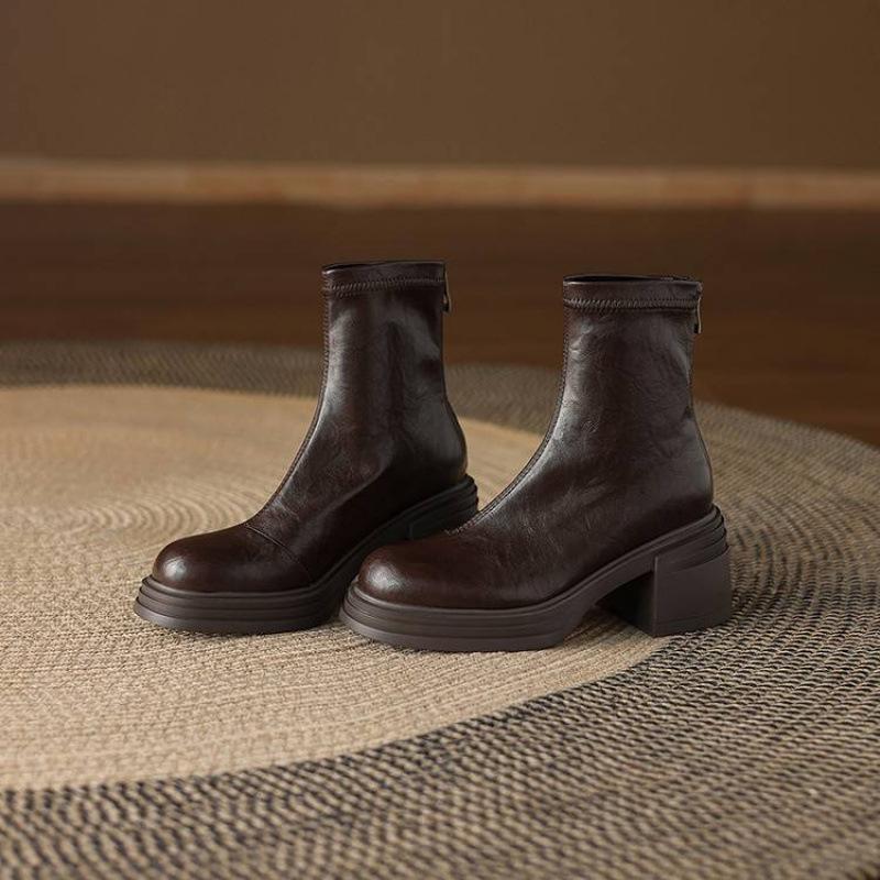 New women's Korean version large-size women's boots solid color round head high heel solid color rear zipper comfortable thick-soled non-sli