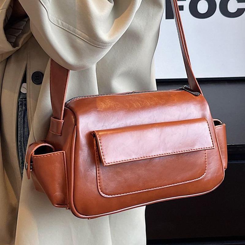 Borsa a tracolla INS rossa da donna Autunno Inverno Nuova Grande capacità Borse a spalla retrò Texture PU Borse a mano quadrate Tendenza