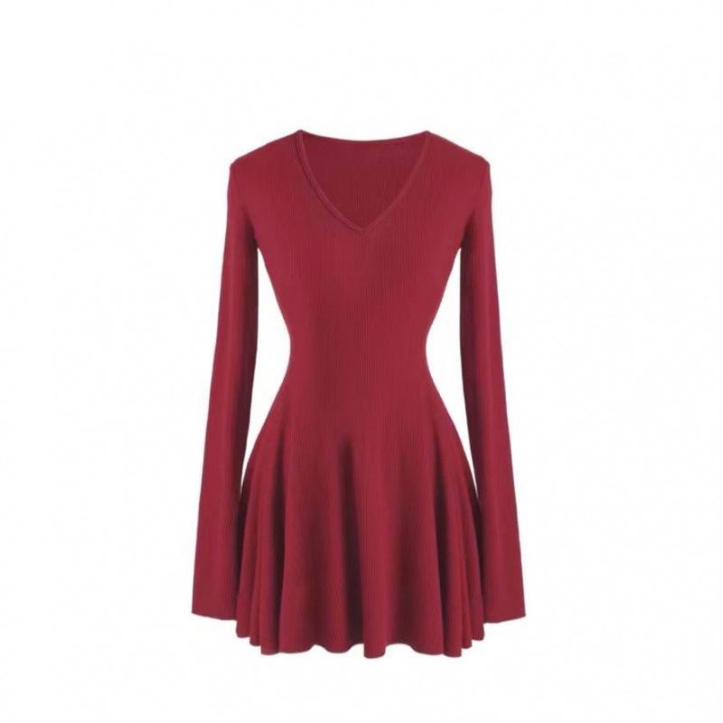 Elegant Women's Knitted A-line Dress - Slimming & Flattering for Autumn/Winter 2024