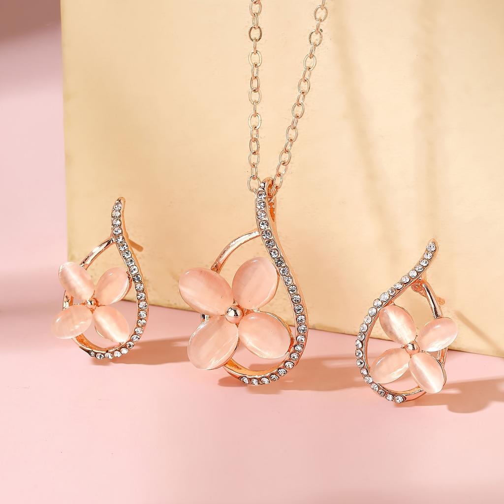 Women's Creative Rhinestone Clover-Shaped Earrings, Pendant Necklace Jewelry Set, Four-Petal Flower Imitation Cat's Eye Stone Birthday Holiday Gift