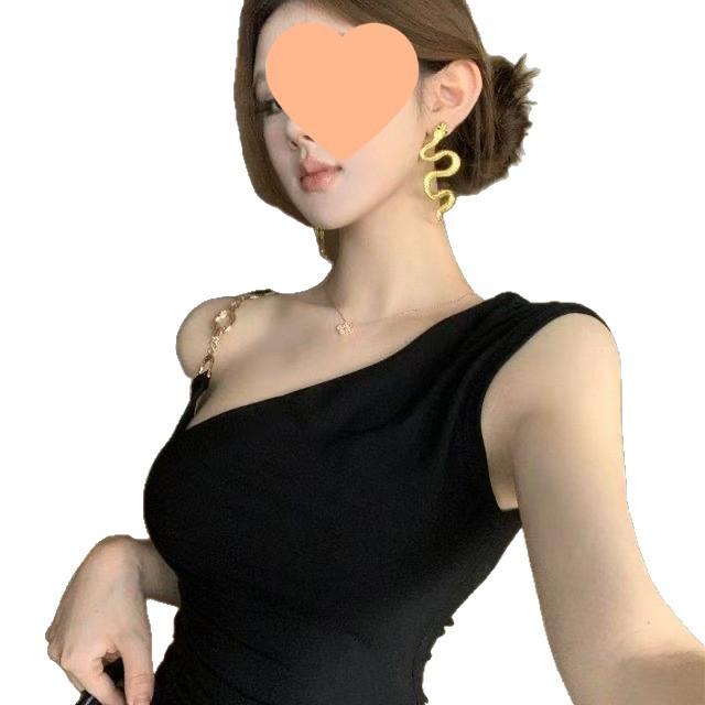 Women's Black One-Shoulder Dress with Metal Straps - French Elegance, Hip-Hugging Design