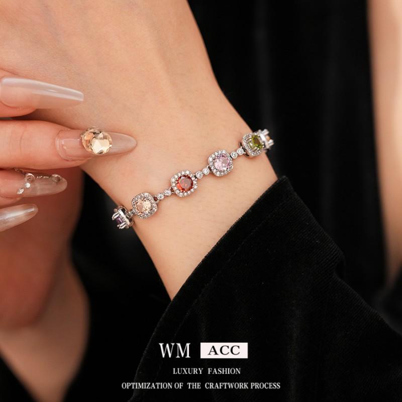 Vintage-Inspired Round Zircon Clip Bracelet Women Silver-Tone Copper Alloy With Colorful Gemstones Geometric