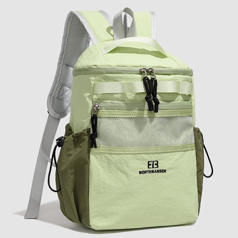 High Value Outdoor Leisure Backpack Women's New Fashion Versatile Student Bag Niche Travel Backpack