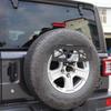 Für Jeep Wrangler JL 2018+ Halterung zur Verlagerung des Kennzeichens am Reserverad hinten US/EU-Version