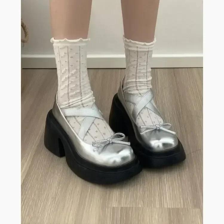 

Модная женская обувь Мэри Джейн на платформе с милым бантом, женская новая обувь на толстой подошве с перекрестными ремешками, женские лакированные лолита-туфли с пряжкой 40