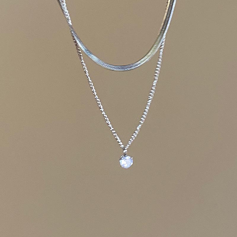 Elegant Women's Clavicle Choker: Diamond Zircon Snake Chain Pendant in Titanium Steel