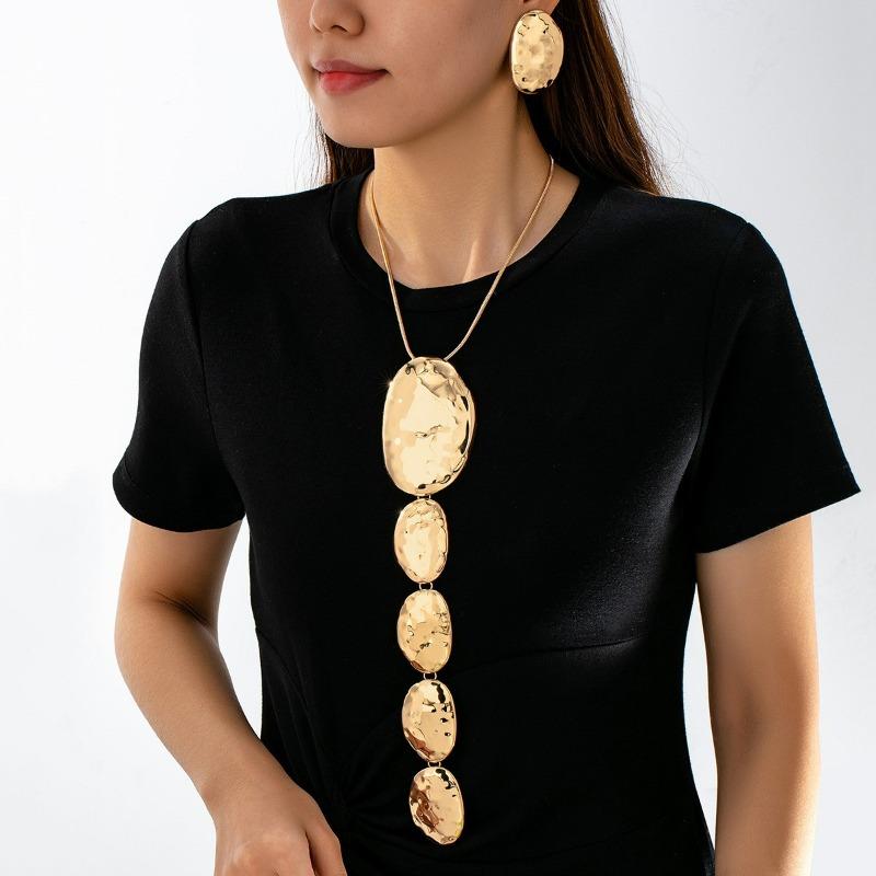 Personality Exaggerated Versatile Gold Irregular Geometric Pendant Long Necklace Earrings Set Women