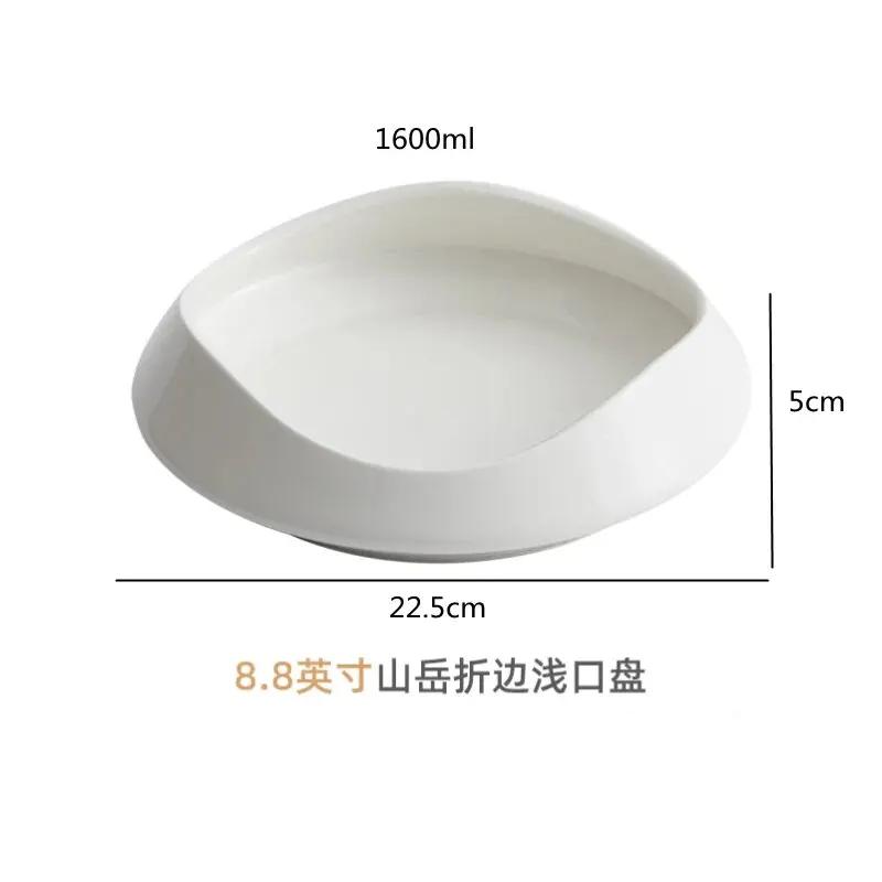 Weiße Keramikteller, Geschirr für Vorspeisen und Desserts, Hotels, Restaurants, Salatschüsseln, Unregelmäßige Teller, Besteck