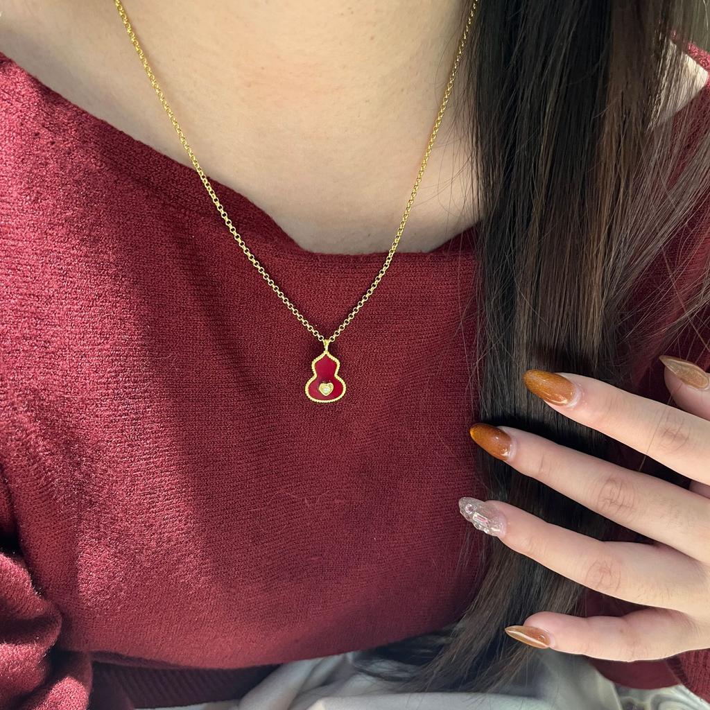 New Red Gourd Necklace Women'S Love Diamond-Encrusted Gourd Sweater Chain Valentine'S Day Gift