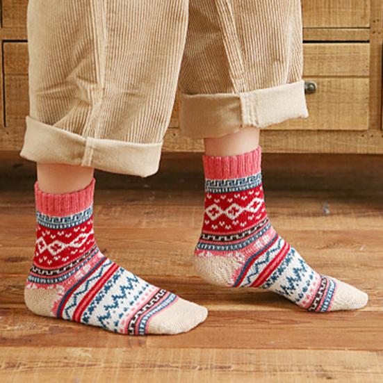 Yousheng 5 Pairs Retro Ethnic Style Socks Women Thermal Colorful Knit Thickened Crew Socks Vintage Winter Warm Boot Socks for Stocking Stuffers Gifts
