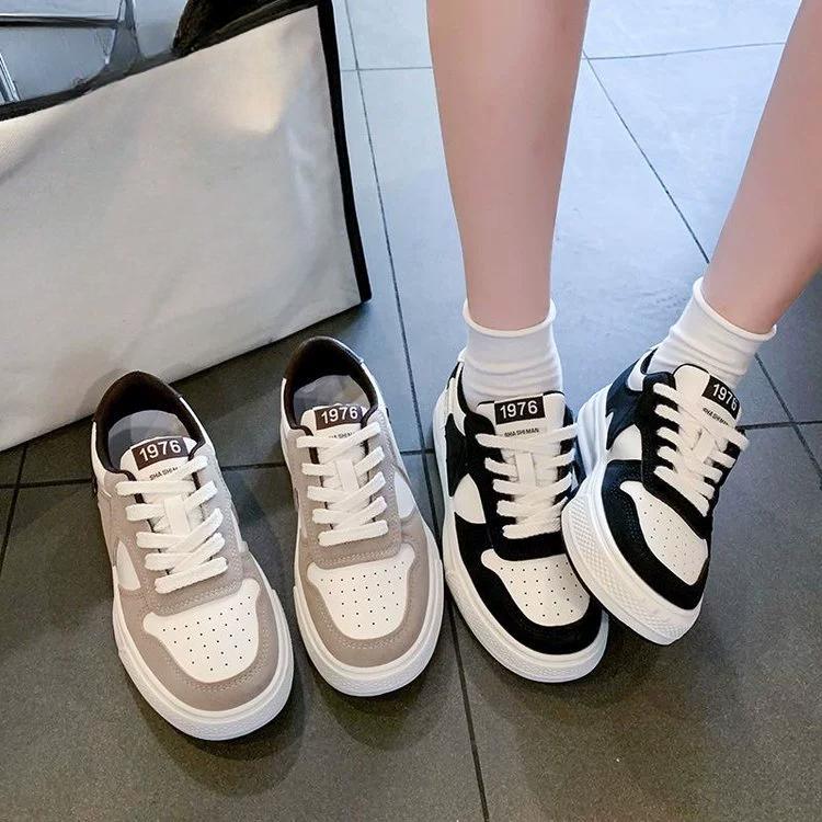 Dámské boty na prkně na jaro, ležérní sportovní boty se silnou podrážkou pro studentky, bílé běžecké boty na prkně pro ženy