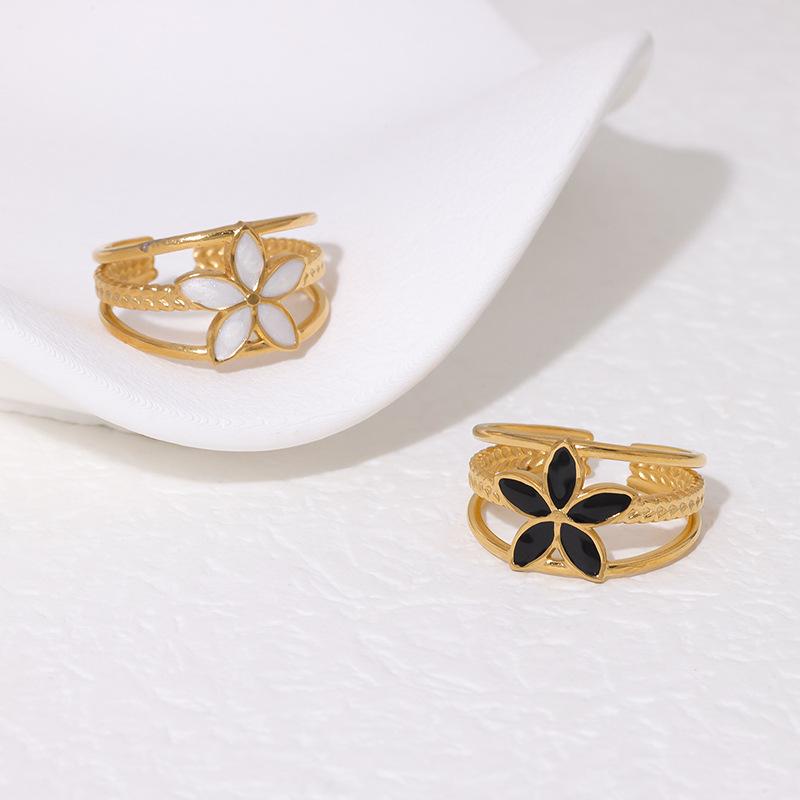 Hot-Selling 18k Gold Titanium Steel Floral Ring - Versatile Women's Fashion Jewelry