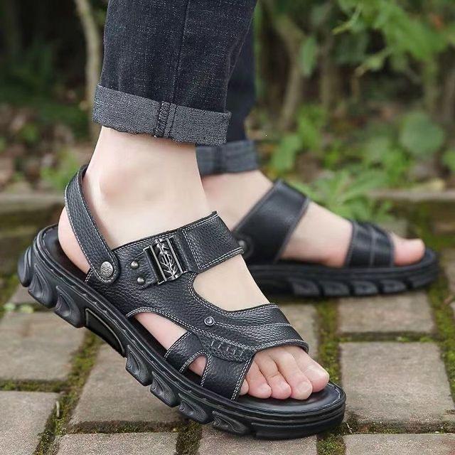 Men's 2026 Faux Leather Sandals: Dual-purpose, Non-slip, Soft Sole Flip-flops for Summer Outdoor Wear.