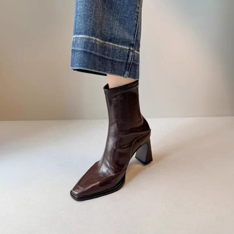 Women's Boots French Retro High Heels Slim Boots Short Boots 2026 New Autumn and Winter British Style Single Boots