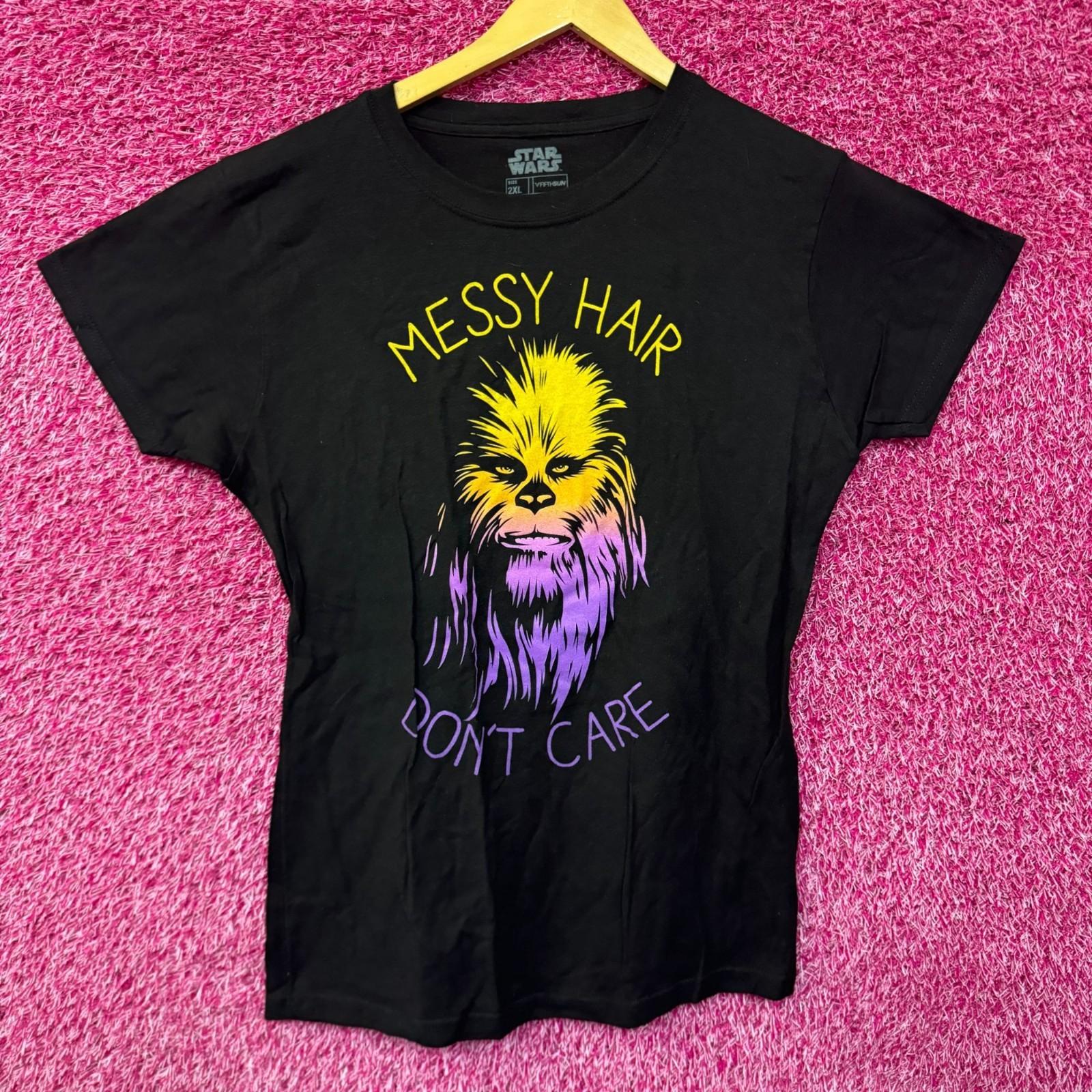 

Женская футболка с Чебаккой и растрепанными волосами «Мне все равно» M