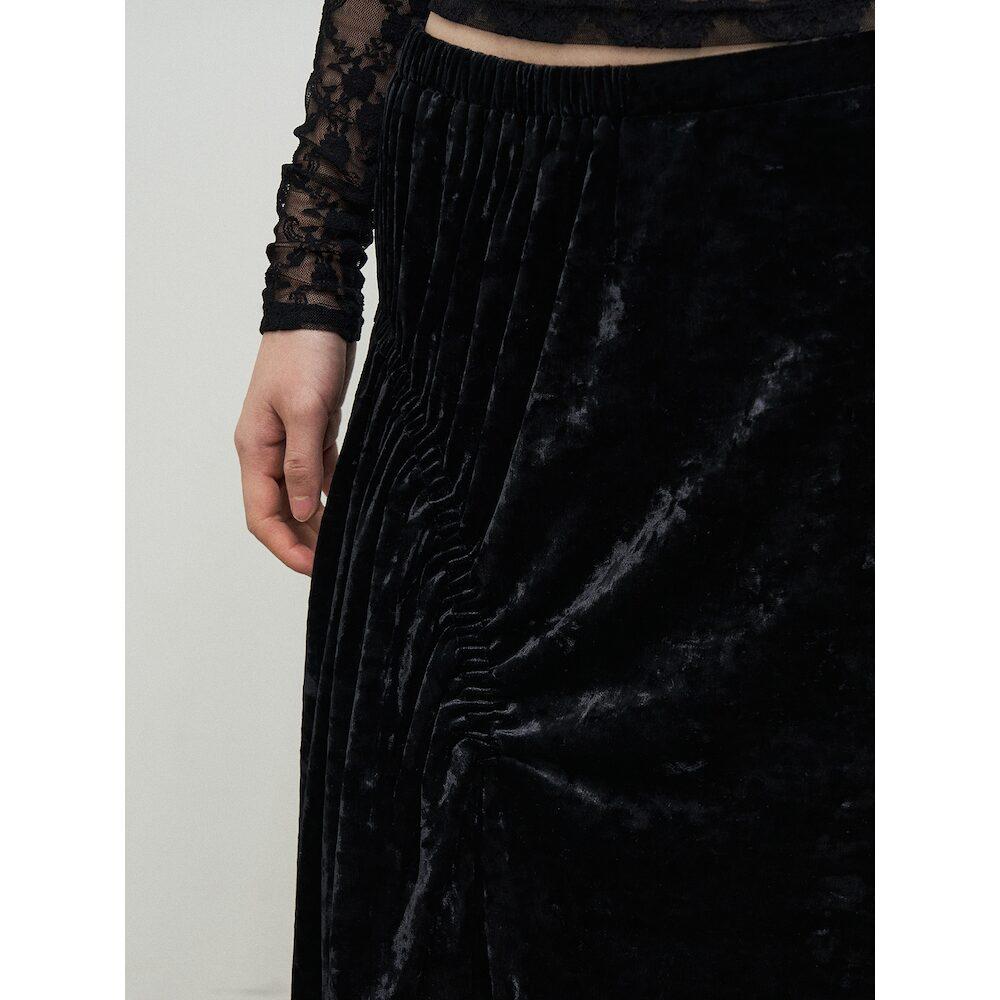 Anggae Asymmetric Washed Velvet Shirring Skirt Black