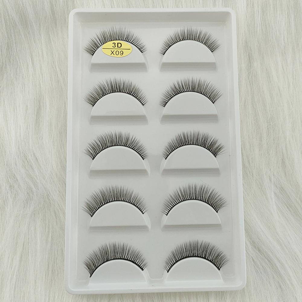 3D Nerz Falsche Wimpern 5 Paare Flauschiges Volumen Feine Wimpern Natürlich Aussehende Streifenbüschel für Party Tägliches Natürliches Nude-Make-up