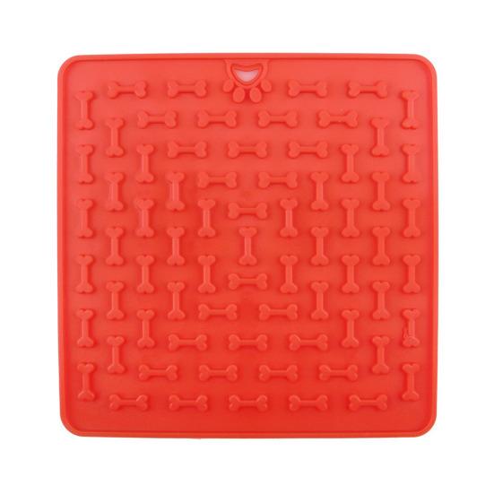 

Pet Slow Food Mat for Dogs And Cats Soft Silicone Bowl with Spiral Pattern to Slow Eating Prevent Choking And Bloating BPA-Free Foldable Travel червоний