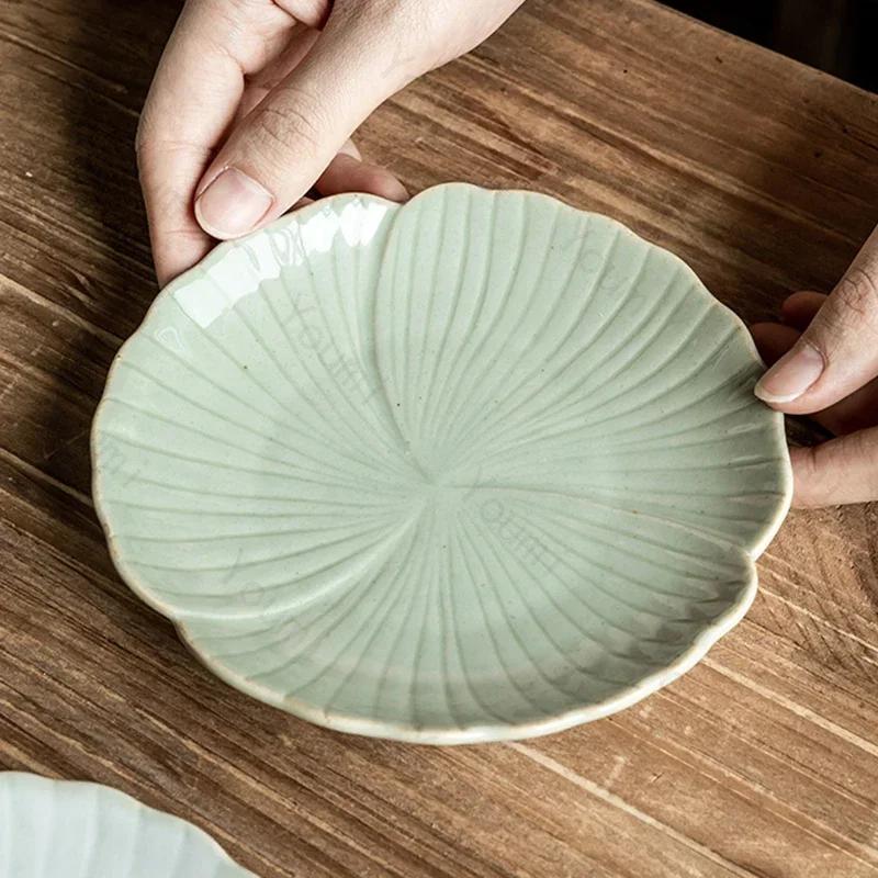 Retro Solid Color Ceramic Plates Creative Irregular Dessert Snacks Plate Delicious Dishes Dining Plate Exquisite Home Tableware