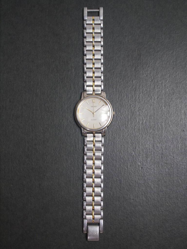 SEIKO Lucent Quartz Model Working Condition 3-Hand Watch, Strap, 5E21-6E90, Men's Watch, AE41