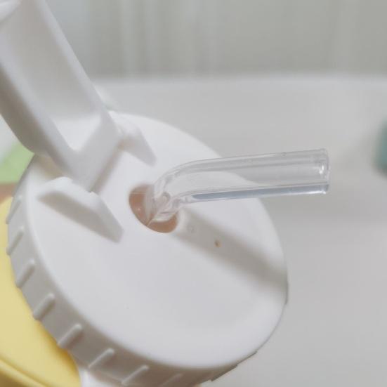 Collapsible Water Bottle Reusable Leak-Proof Silicone Water Cup 600ml Large Capacity Straw Cup Portable Outdoor Sports Kettle