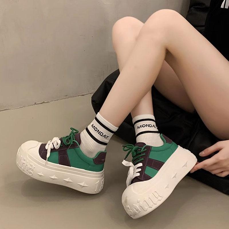 Fashion 2025 Four Season Fashion Women's Casual Shoes College Style Wide Toe Soft Comfortable Flat Shoes Outdoor Casual Sports Shoes