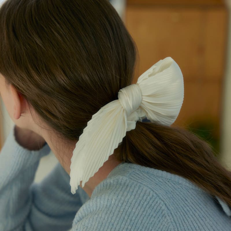 Murmur Pleats Ribbon Hair Scrunch