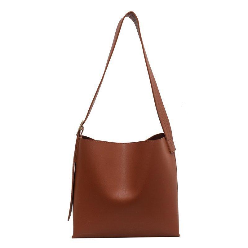 

College Trend Bucket Bag Large Capacity Women s Bag Crossbody Shoulder Muse Temperament Tote Bag коричневий