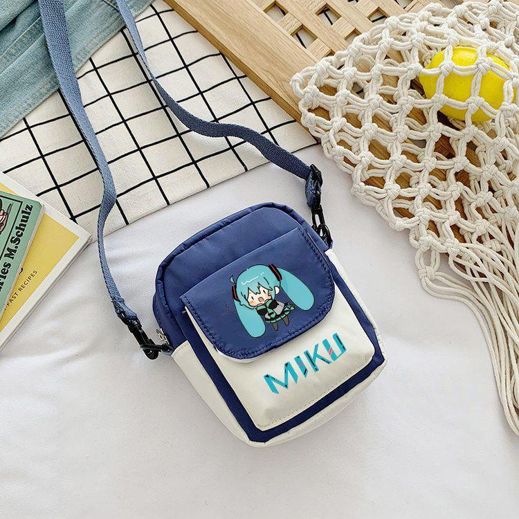 Market-4 Schattige Cartoon Crossbody Schoudertas Grote Capaciteit Anime Print Tote, Multifunctionele Draagbare Handtas voor reizen 14x7x17cm gray