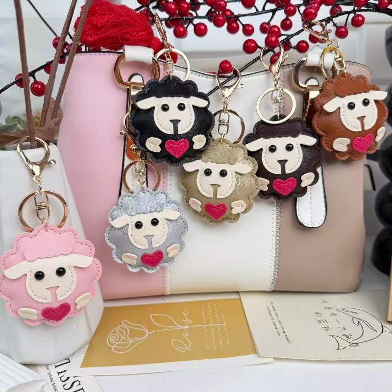 Cute Lamb Pu Leather Keychain Cartoon Sheep Bag Pendant Ornament Handbag Car Key Holder Decoration 2027 New Year Gifts