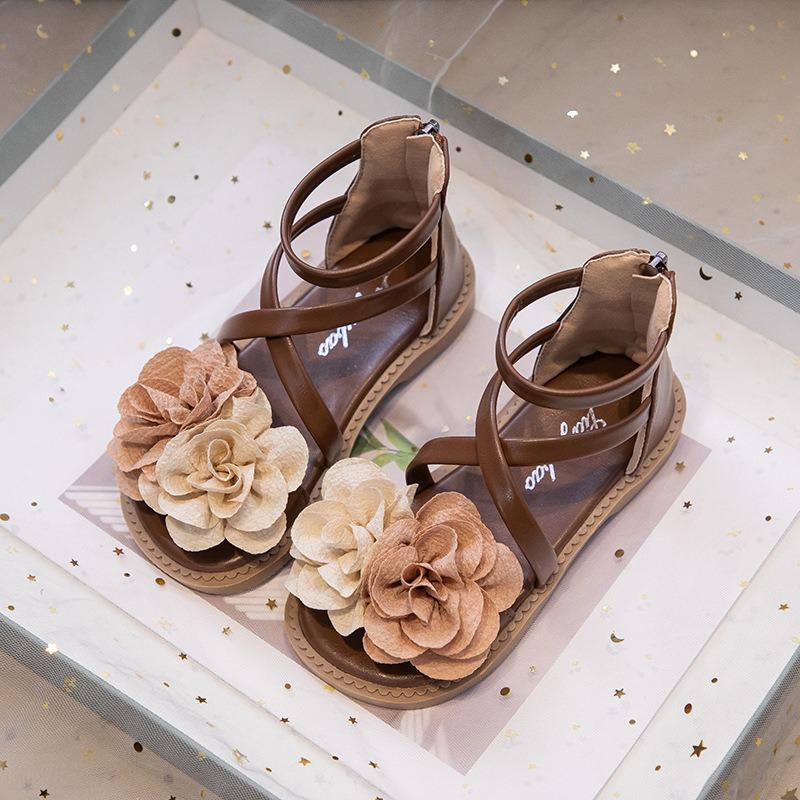 New summer Korean floral princess sandals, versatile beach shoes for girls