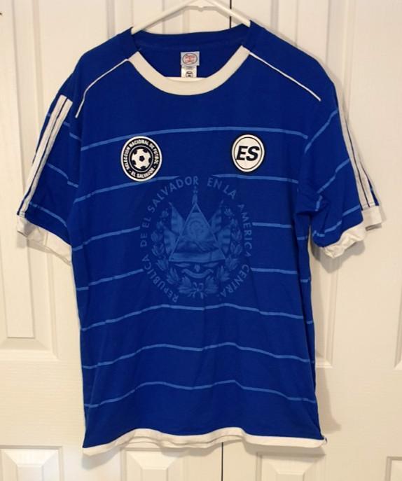 EL SALVADOR National Football Soccer Team TShirt Home Colours BlueWhite Sz. XL Unisex T-Shirt XXXL