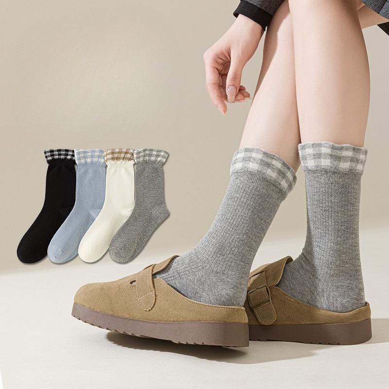 Ladies Spring and Autumn Assorted Plaid Curled Lace Pile In The Tube Cotton Socks