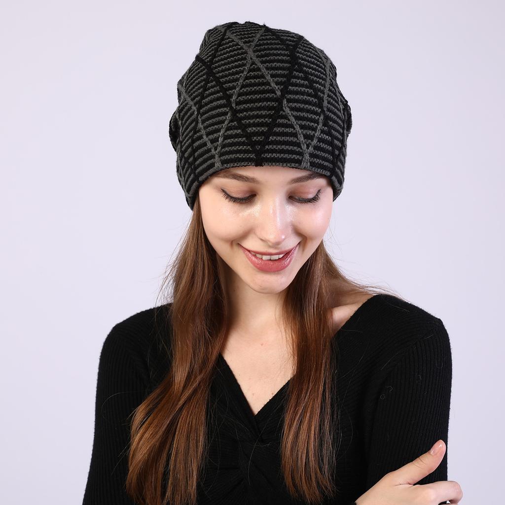 Autumn and Winter Warm Knitted Ear Protection Pile Up Hats Diamond Grid Mixed Color Pullover Caps Women's Fleece - Lined Hats
