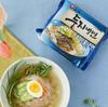 Nongshim Naengmyeon Dongchimi Mul / Bibim naengmyeon (1 Packung 161g * 4 Stück) , Koreanisches Ramen