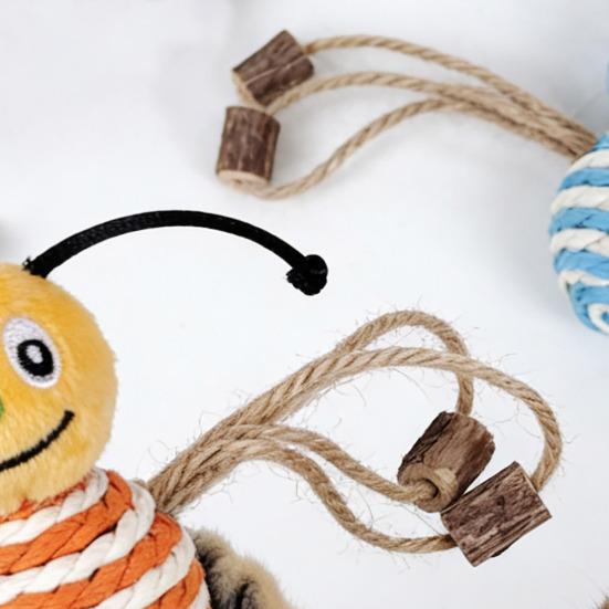 Interaktives Sisal-Katzenspielzeug mit Rasseln Sisal Hanf Bienenform Katzen-Teaser mit natürlichem Actinidia Polygama für Wohnungskatzen