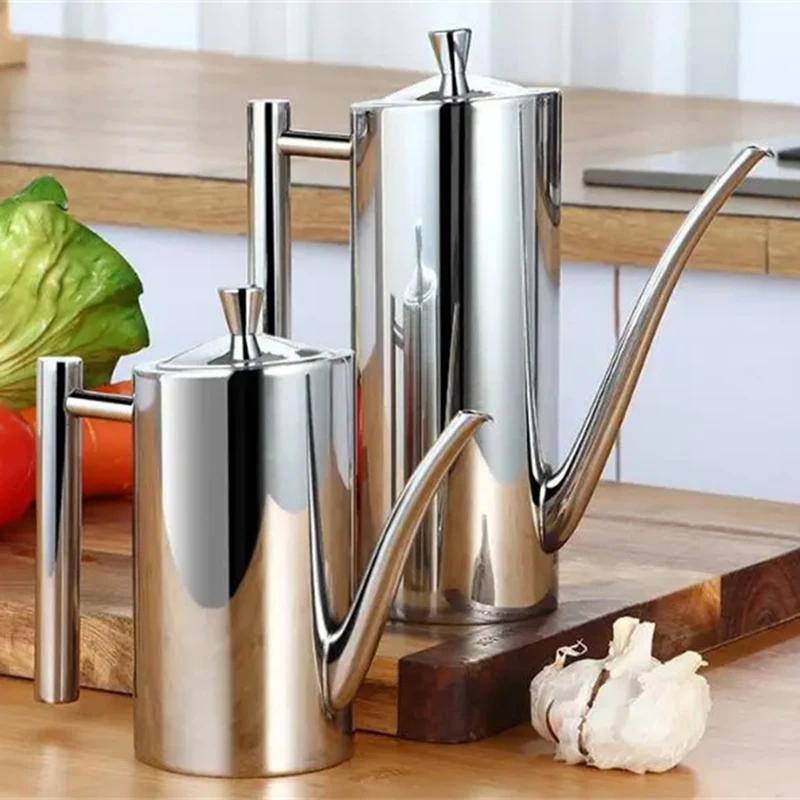 304 Stainless Steel Oil Can Olive Oil Soy Sauce Oil Pot Leakproof Seasoning Container Kitchen Storage Cooking Tool 500&700ML