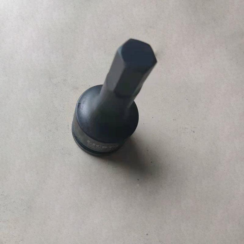 LICOTA 3/4" Pneumatic Hex Long Socket Wrench A6MLH14-32MM