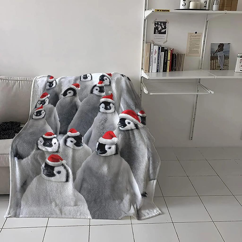 Manta navideña para sofá cama, diseño de pingüino con gorro navideño, suave, acogedora y ligera, de franela polar.