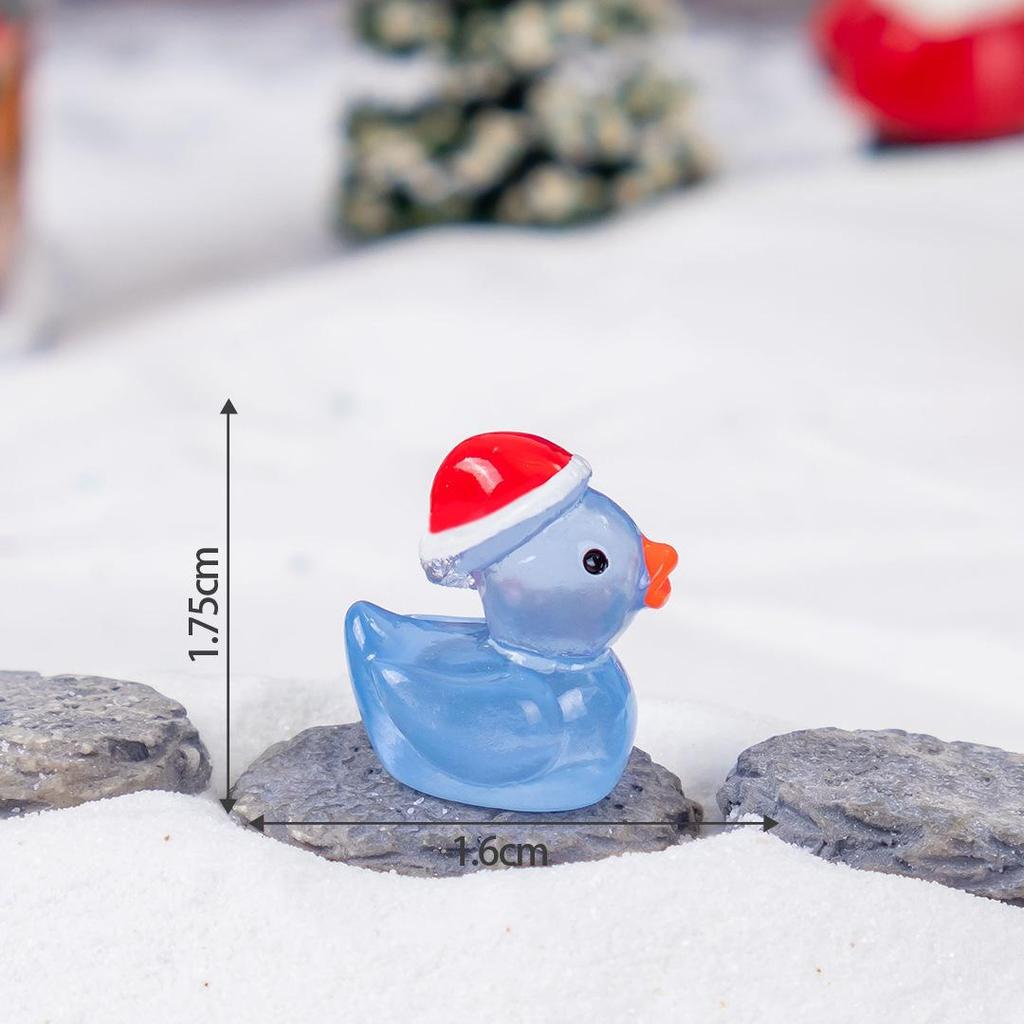 Mini Luminous Christmas Duckling Ornament – Cartoon Resin Decorative Craft