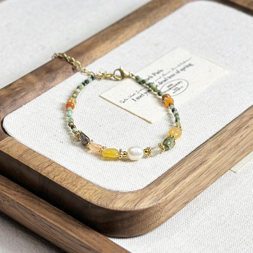 High-End Red Agate, Turquoise & Crystal Women's Bracelet with Natural Pearl