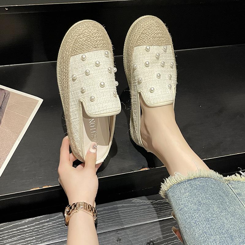 

Тапочки Fisherman Baotou, женские, новые, лето 2025, корейская версия, повседневная верхняя одежда, соломенные тапочки с толстым дном и жемчугом и стразами 35