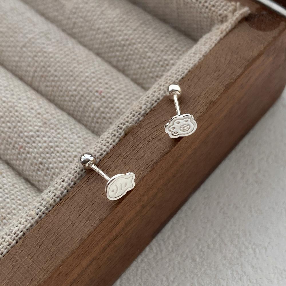S999 Sterling Silver Asymmetrical Fish & Cat Paw Earrings for Women - Unique, Versatile, and Exquisite Design. Sterling Silver