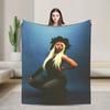 Rapperin Theodora Mega Bbl Album Grafik Warme Weiche Decke Plüsch Bettwäsche Überwürfe Neuheit Sofa Sessel Flanell Tagesdecke Bettbezug