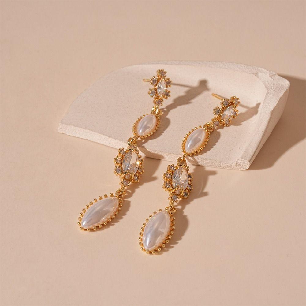 Retro Oval Tassel Earrings elegant Drop Earring trendy Imitation pearl earrings  woman