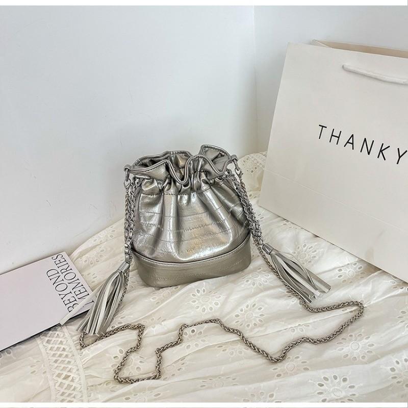 IELGY Damska srebrna modna torebka typu bucket z paskiem na łańcuszku i szufladą
