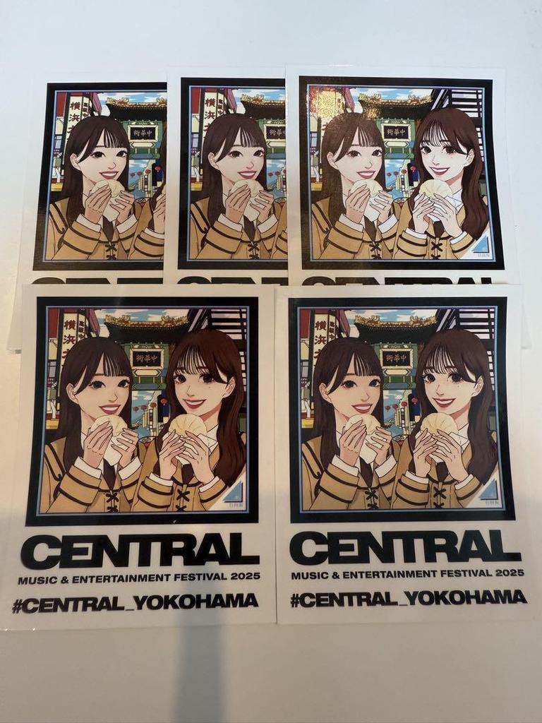 [USED] CENTRAL MUSICFES Hinatazaka 1st Generation Members Kumi Sasaki and Mirei Sasaki