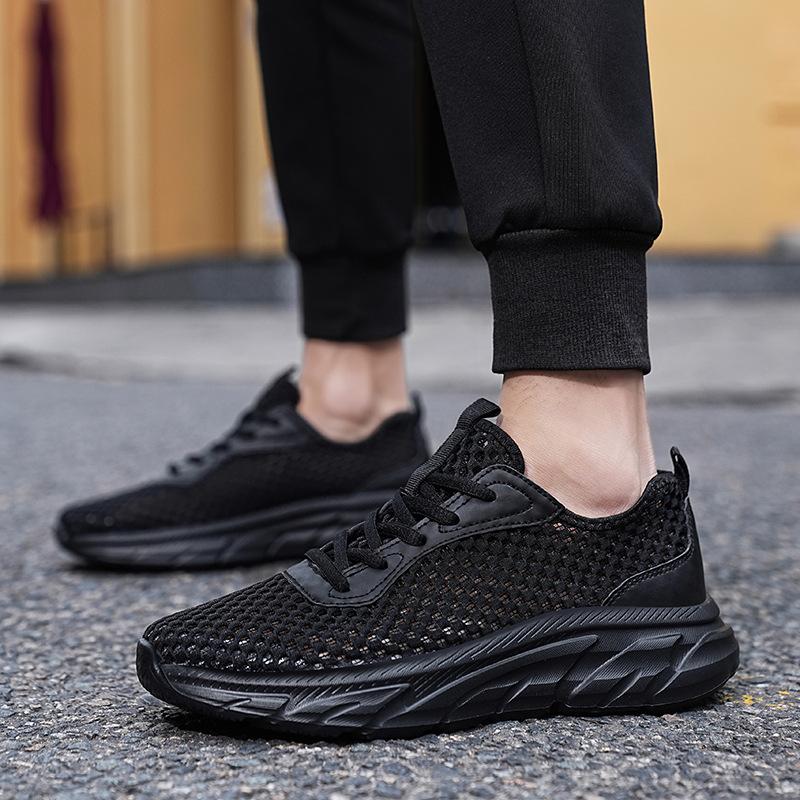 Sapatos masculinos verão respiráveis brancos leves versáteis esportivos vazados de malha tamanho 49 tamanho grande sapatos casuais de corrida