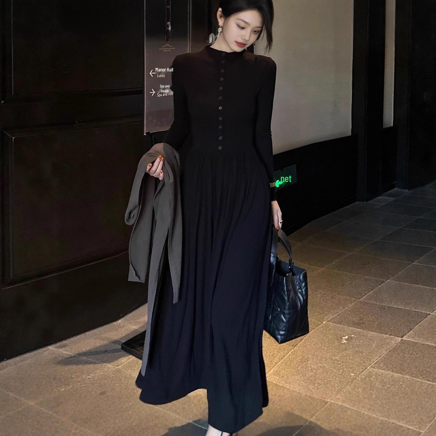 

French-Inspired Elegant Black Knit Dress: Slim-Fit, Flattering Long Skirt Perfect for Layering (Spring/Autumn 2026 Collection) XL чёрный